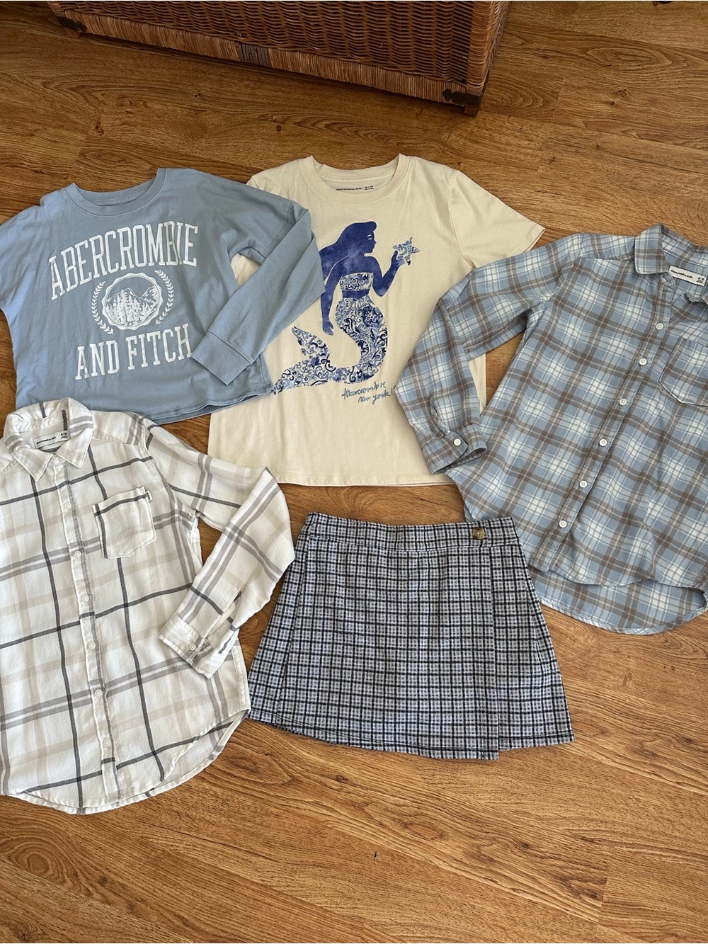 Abercrombie Kids Girl’s Lot! Size 9-10 Years